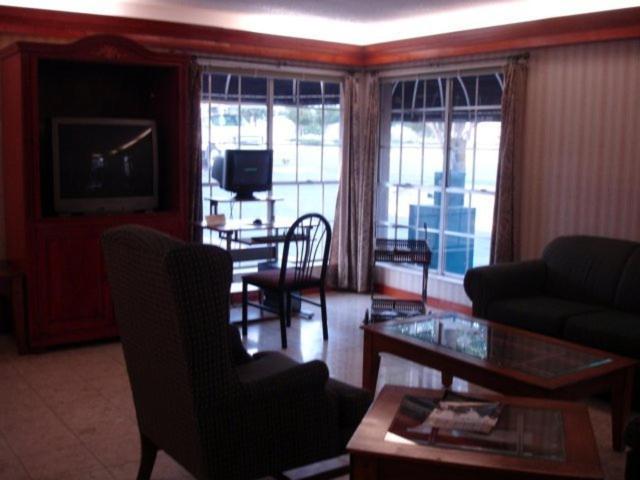 Stratford House Inn And Suites Temple Luaran gambar
